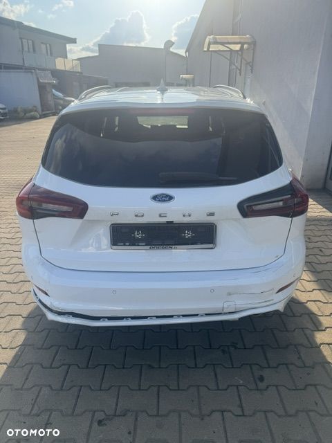 Ford Focus 1.0 EcoBoost Hybrid ST-LINE - 4