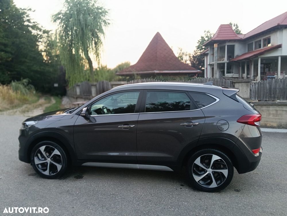 Hyundai Tucson blue 1.7 CRDi 2WD DCT Style - 23