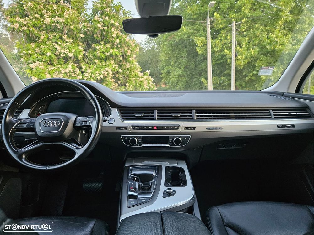 Audi Q7 - 6