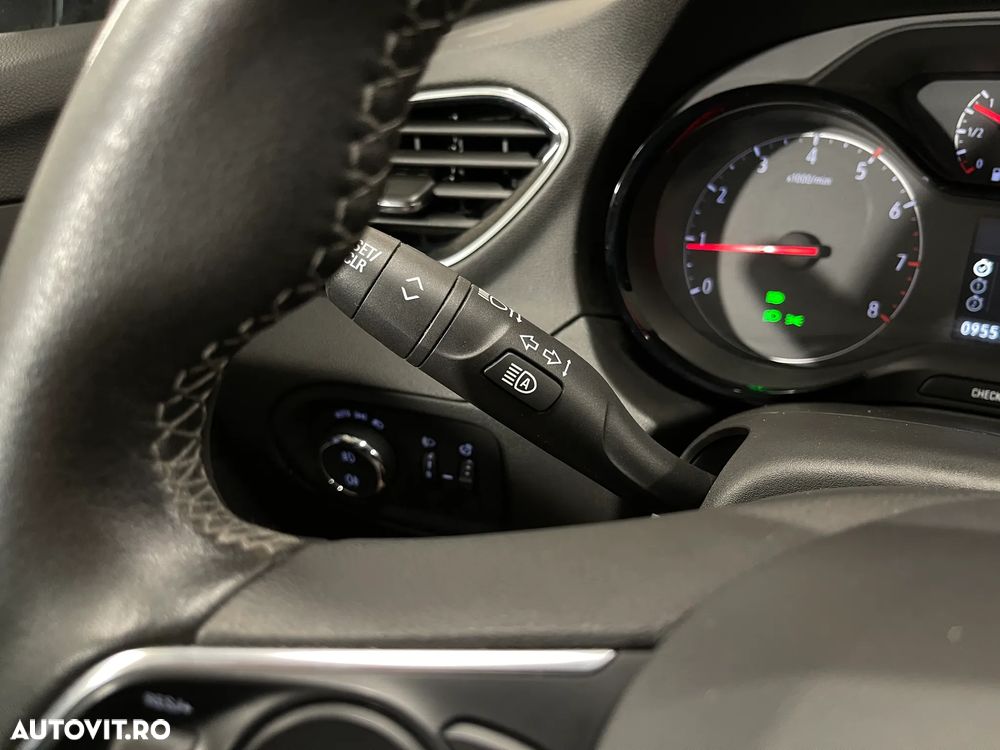 Opel Grandland X 1.2 Start/Stop Automatik Business Edition - 23