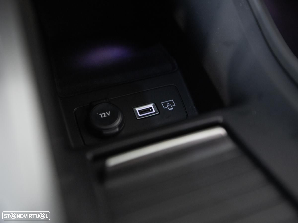Peugeot 408 Plug-In Hybrid 225 e-EAT8 GT - 19