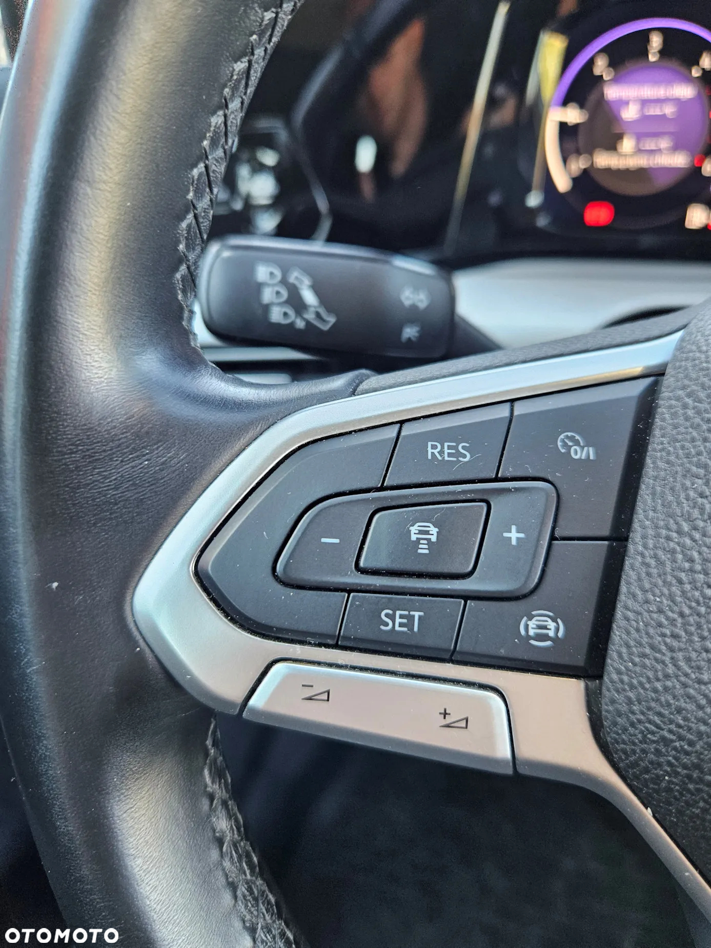Volkswagen Golf VIII 2.0 TDI Life - 10