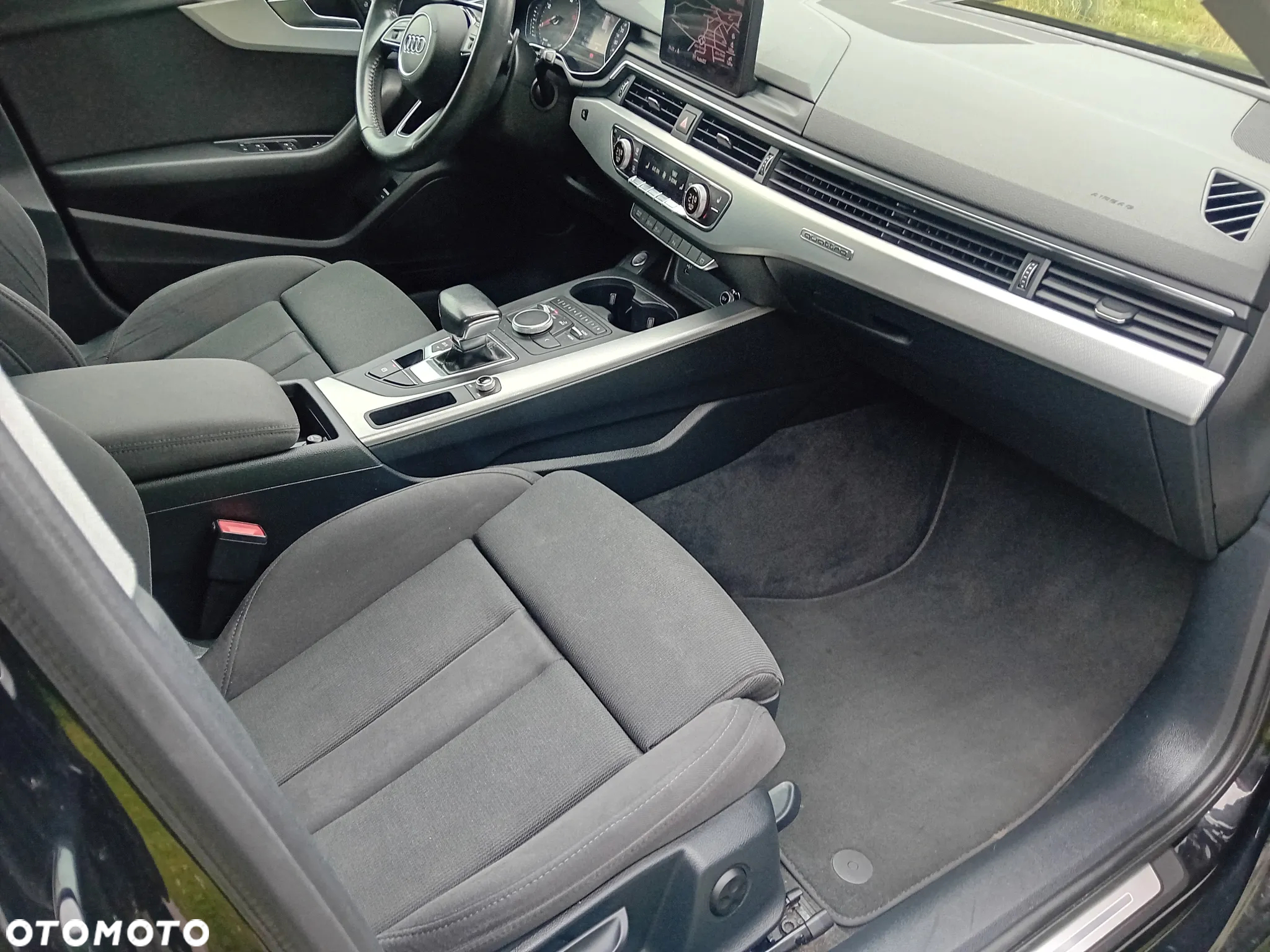 Audi A4 Avant 40 TDI quattro S tronic S line - 11