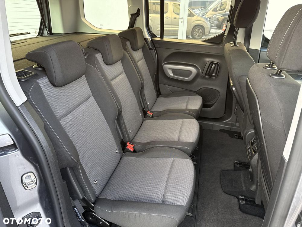 Toyota Proace City Verso 1.5 D-4D Family - 10