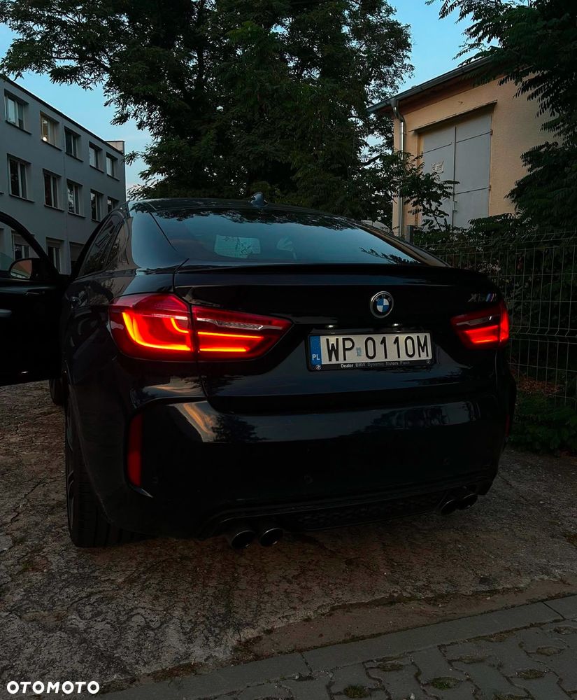 BMW X6M - 10