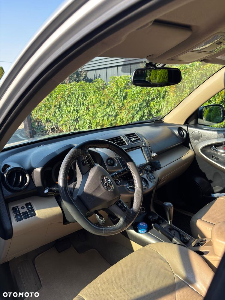 Toyota RAV4 2.0 VVT-i Sol NAVI MS - 7