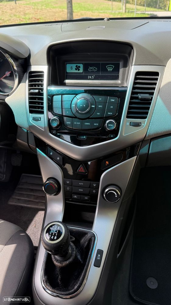 Chevrolet Cruze 2.0 VCDi LT - 17