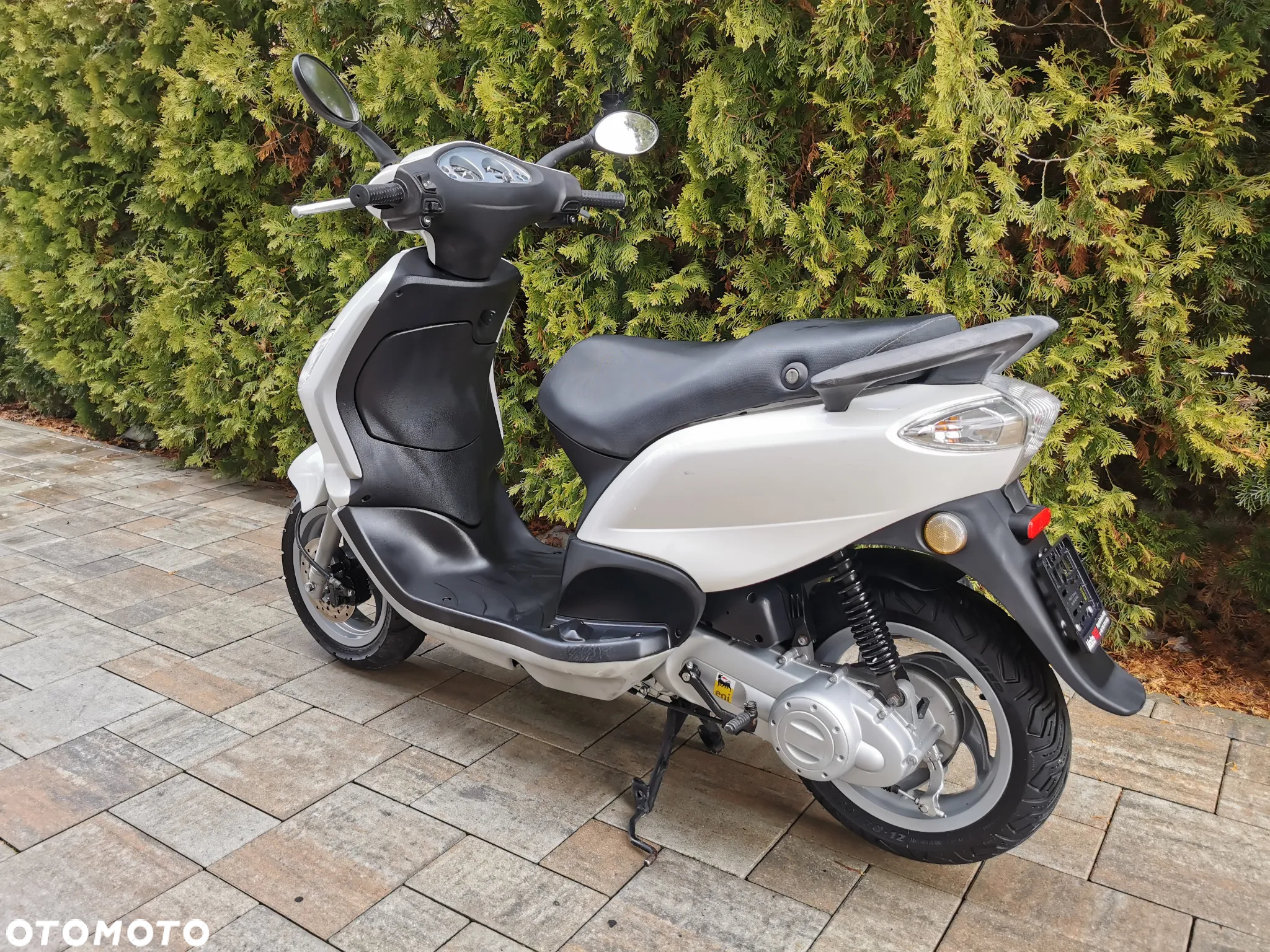 Piaggio FLY - 6