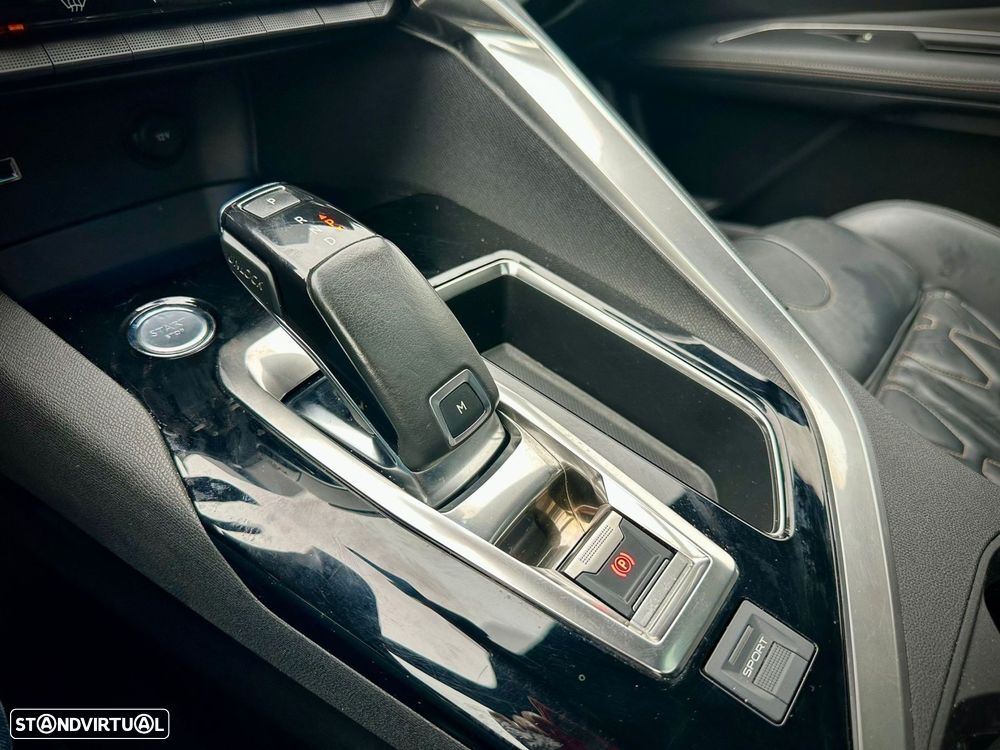 Peugeot 3008 1.6 BlueHDi Allure EAT6 - 23