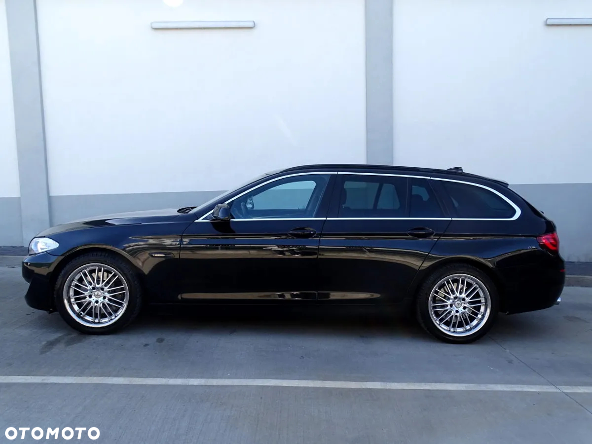 BMW Seria 5 528i xDrive - 5