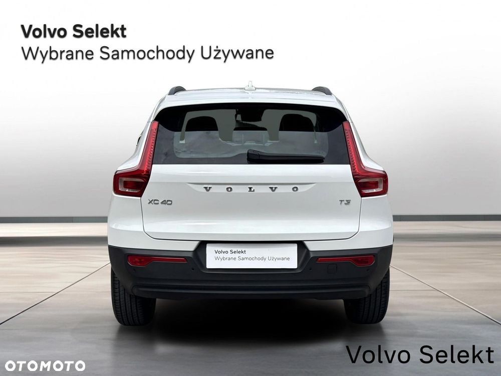 Volvo XC 40 - 5