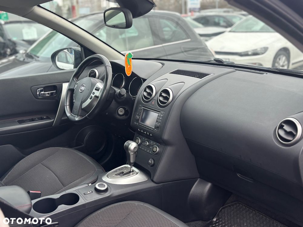 Nissan Qashqai 2.0 dCi 4 x 4 DPF I-Way - 20