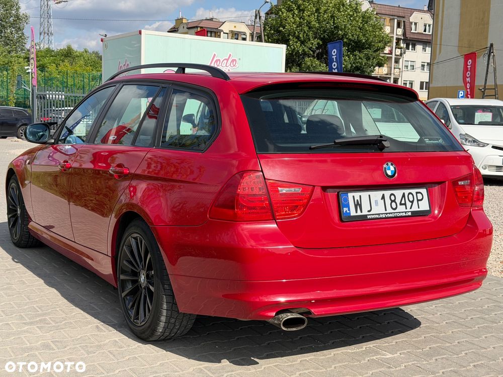 BMW Seria 3 320i Edition Sport - 4