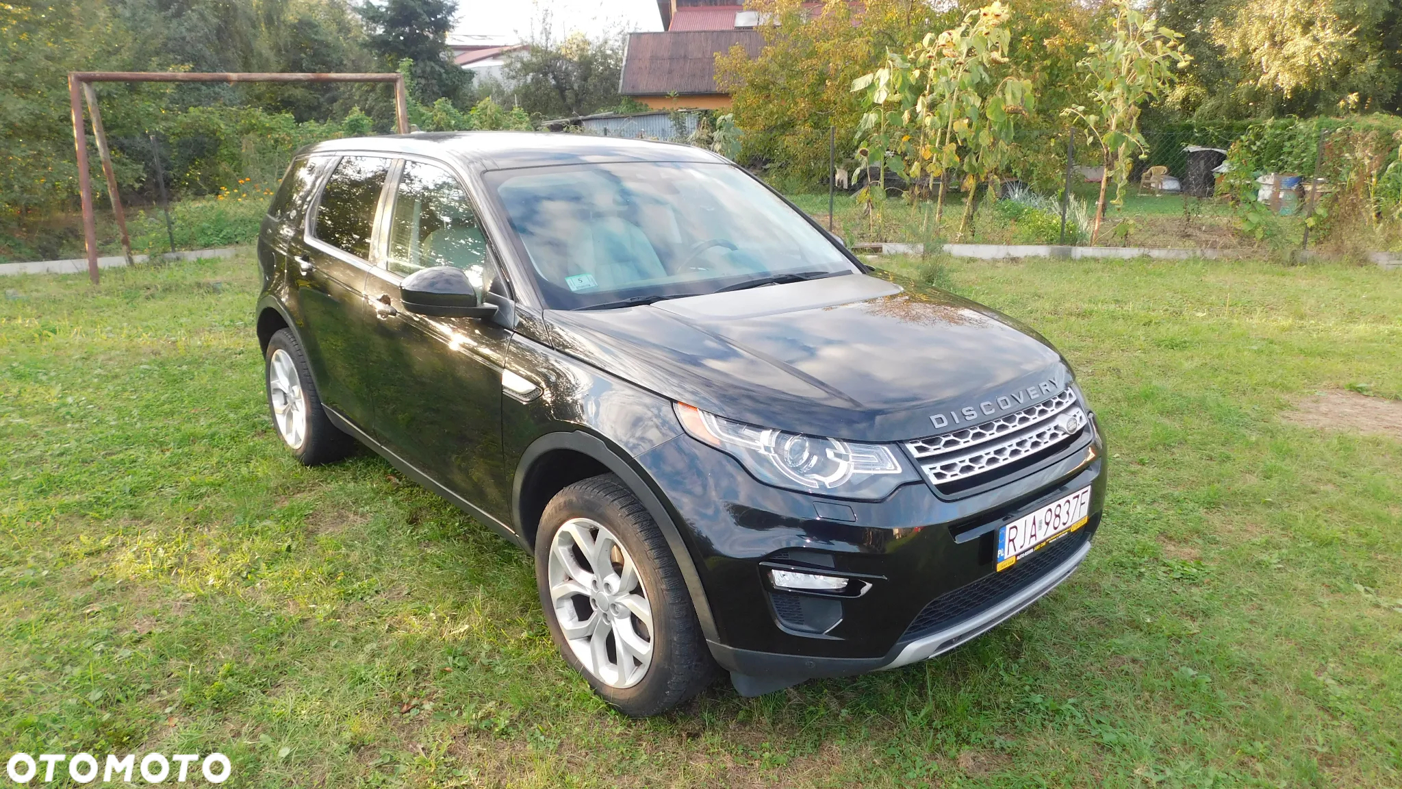 Land Rover Discovery Sport 2.0 Si4 HSE Luxury - 29