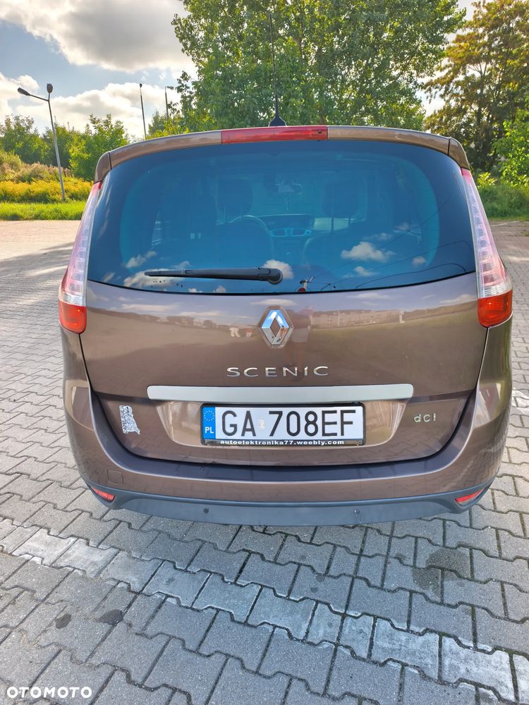 Renault Scenic dCi 160 FAP Dynamique - 10
