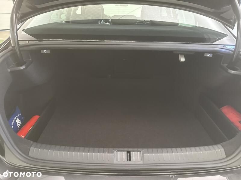Volkswagen Passat 1.5 TSI EVO Business DSG - 20