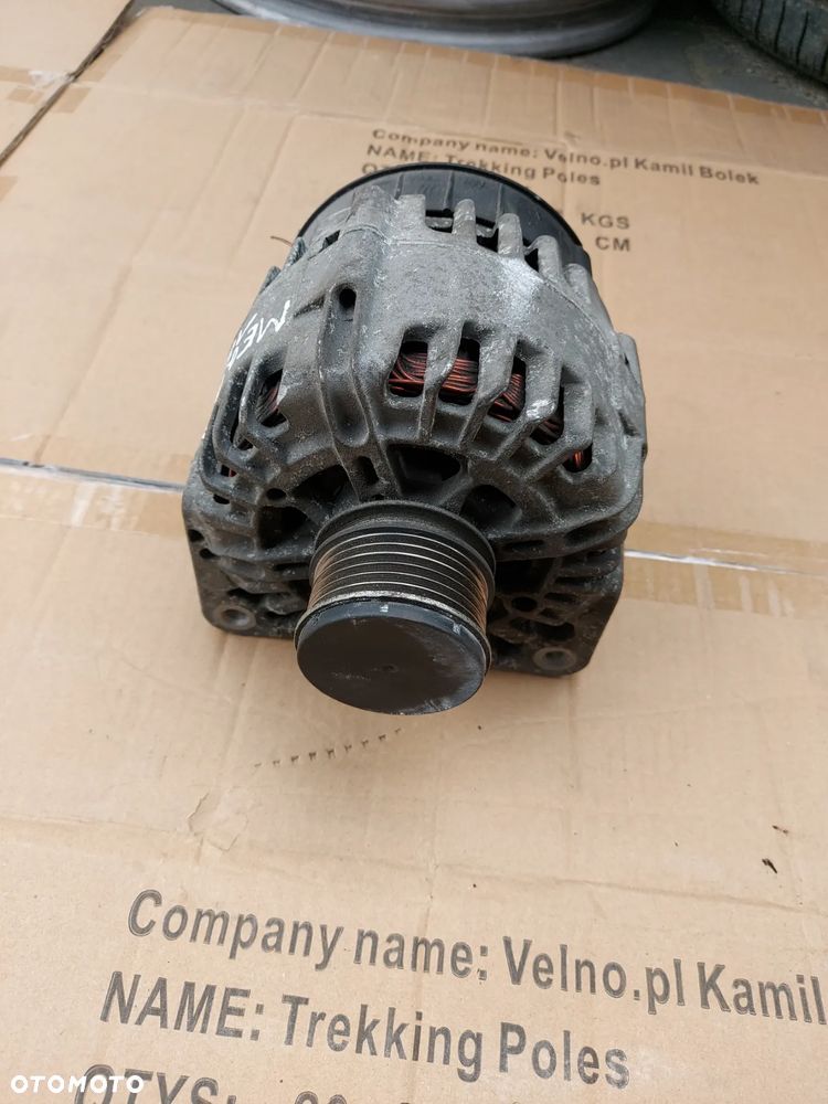 Renault Dacia 1.5 Alternator 2606272A - 2