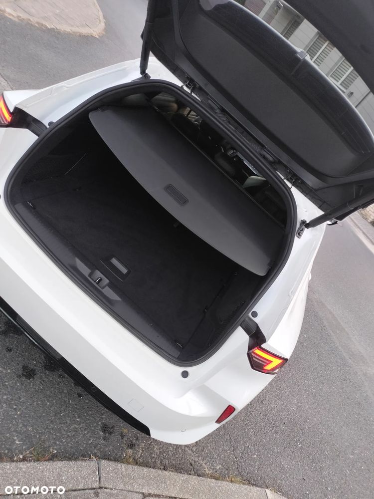 Opel Astra 1.2 Turbo Automatik GS Line - 10