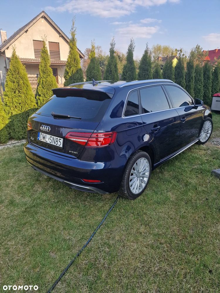 Audi A3 Sportback 1.4 TFSI e-tron S tronic - 16