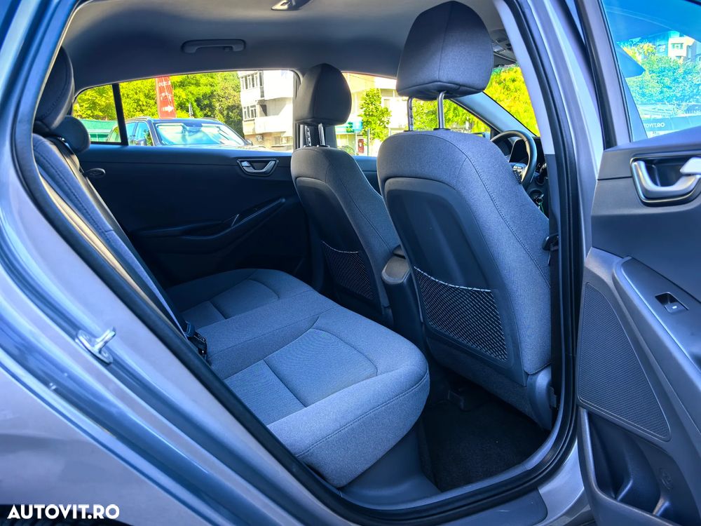 Hyundai IONIQ Plug-In 141CP Exclusive - 15