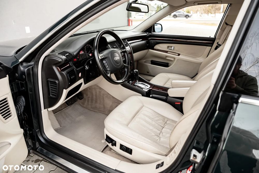 Audi A8 - 20
