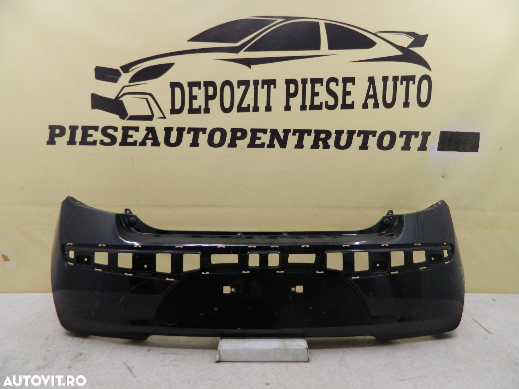 Bara spate Hyundai I10, 2007, 2008, 2009, 2010, cod orignie 86612-0X000. - 2