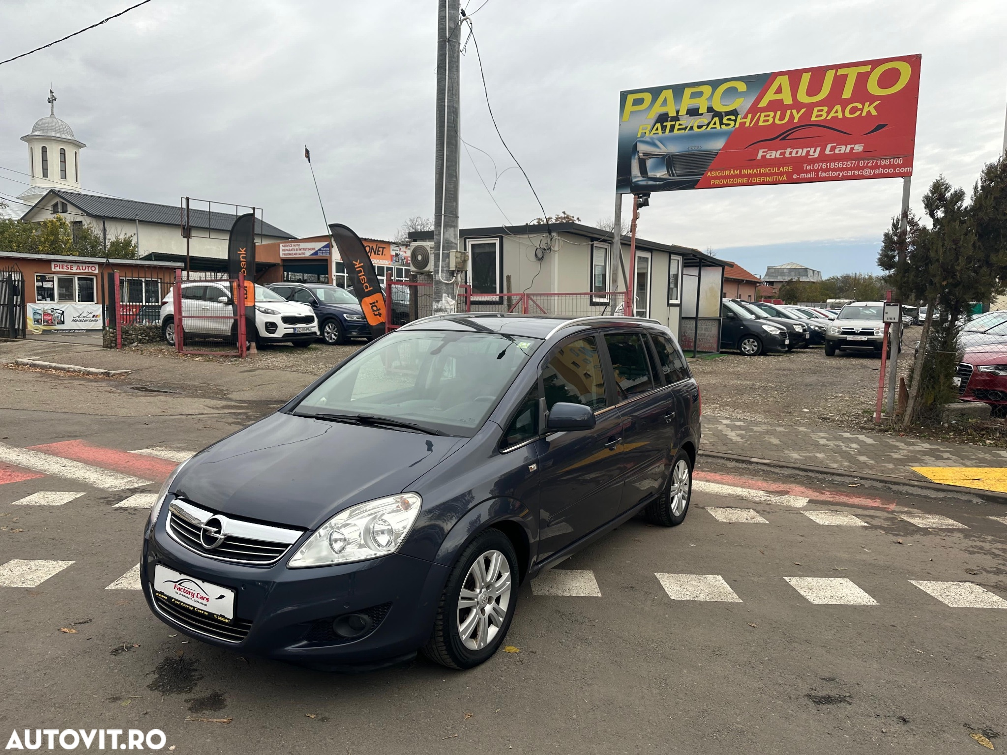 Opel Zafira 1.8 Cosmo Easytronic - 2