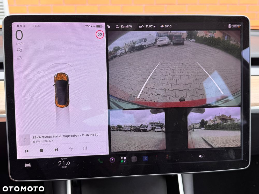 Tesla Model 3 - 24