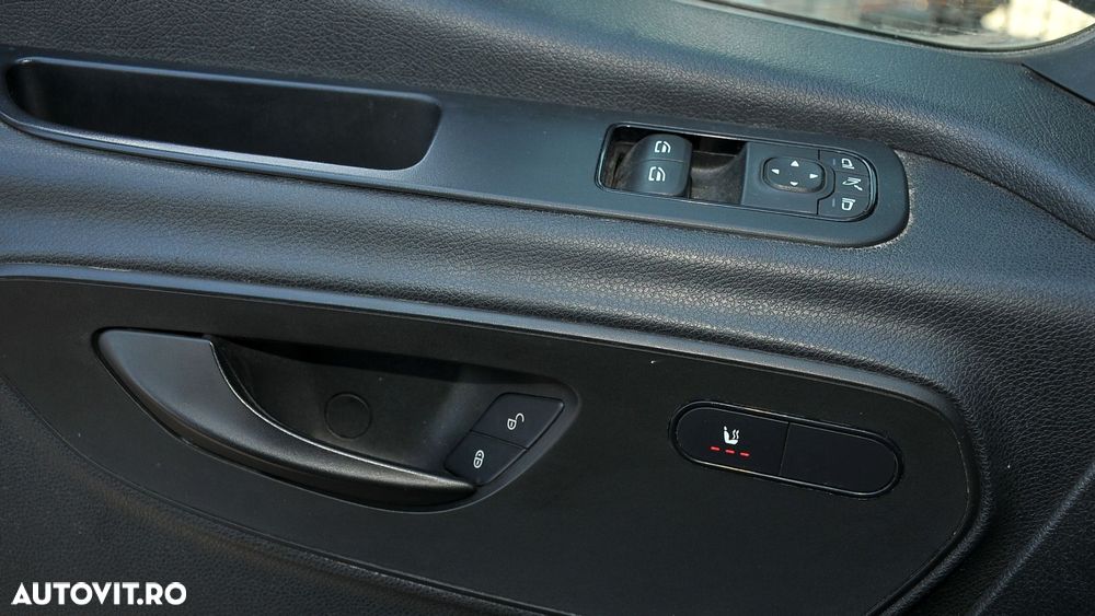 Mercedes-Benz Sprinter - 25