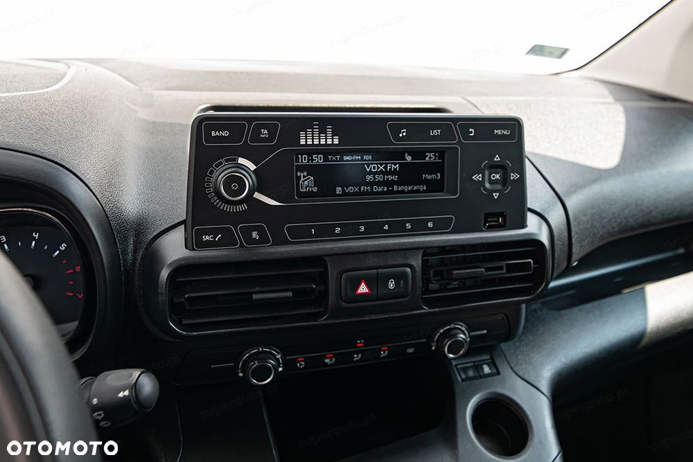 Toyota Proace City Active L2H1 Zabudowa Brygadowa 1.5 102KM - 17