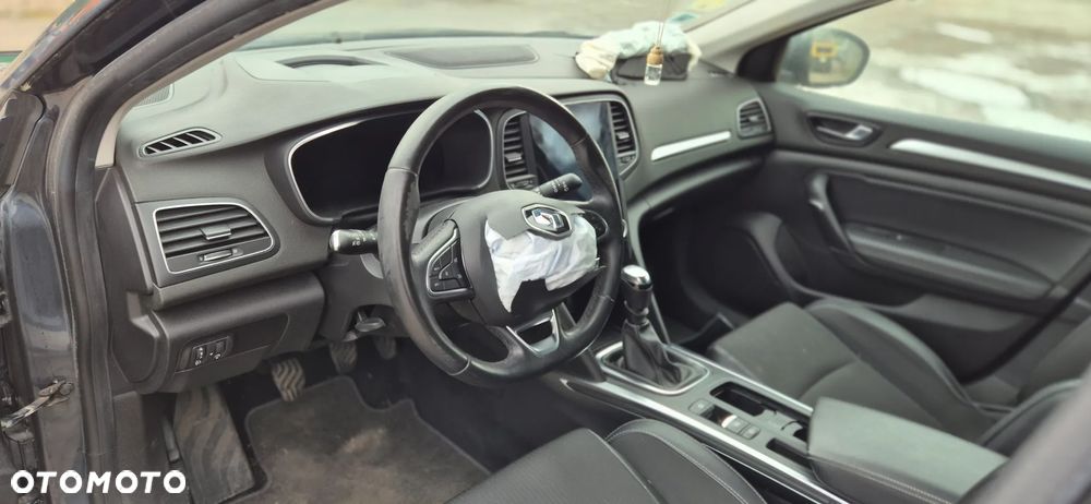 Renault Megane 1.5 Blue dCi Intens - 15