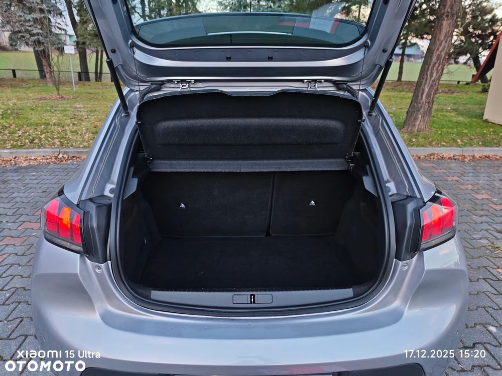 Peugeot 208 PureTech 75 Allure Pack - 9