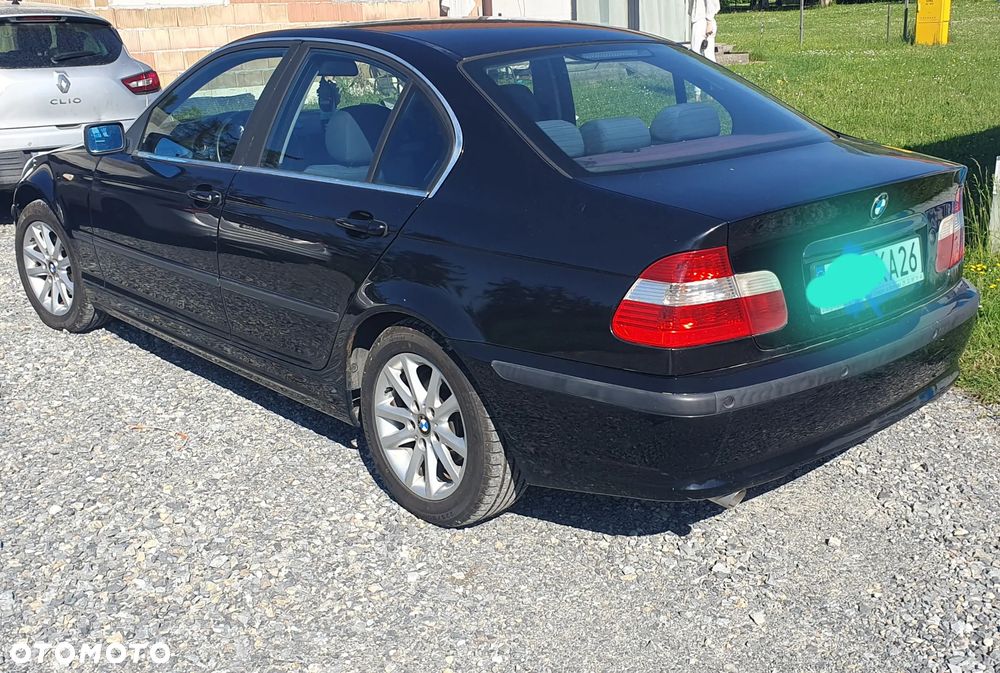 BMW Seria 3 318i - 2