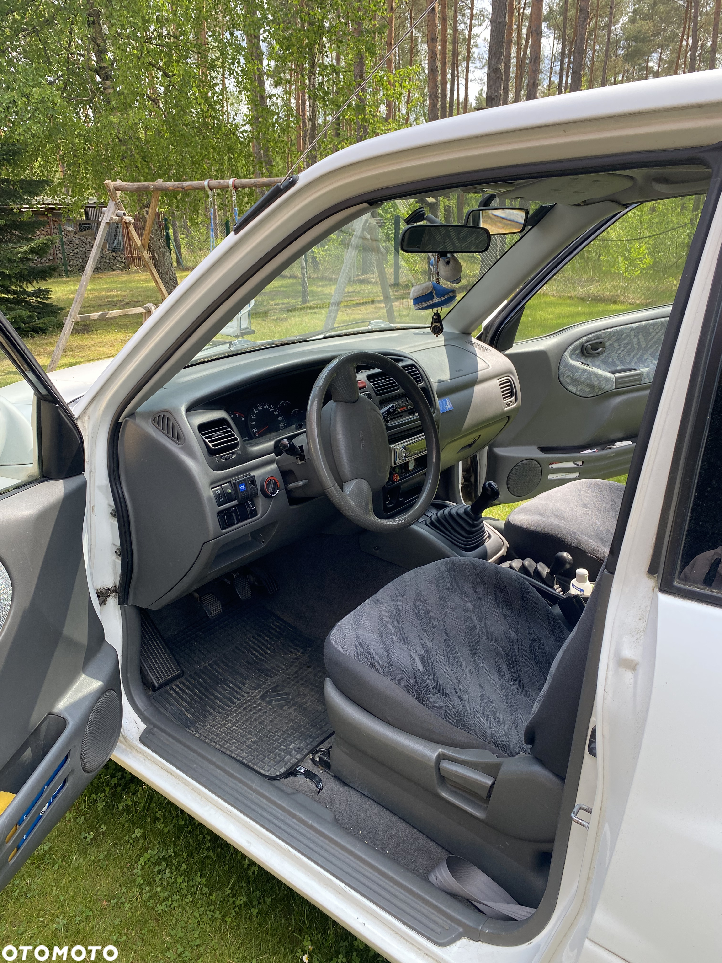 Suzuki Grand Vitara 2.0 - 4
