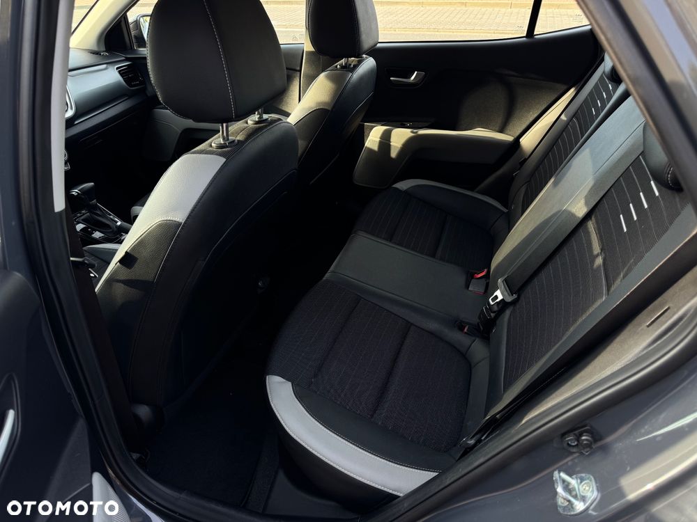 Kia Stonic 1.0 T-GDI MHEV L DCT - 11