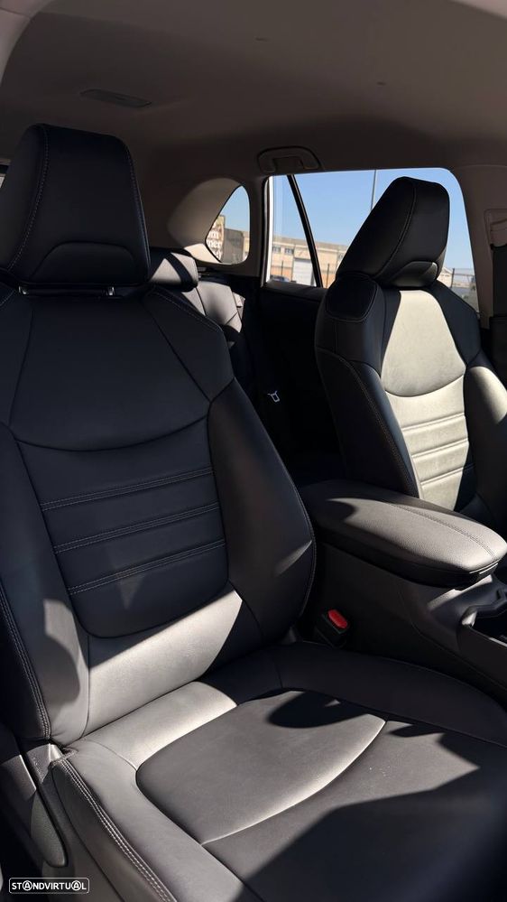 Toyota RAV4 2.5 HDF Exclusive AWD-i - 12