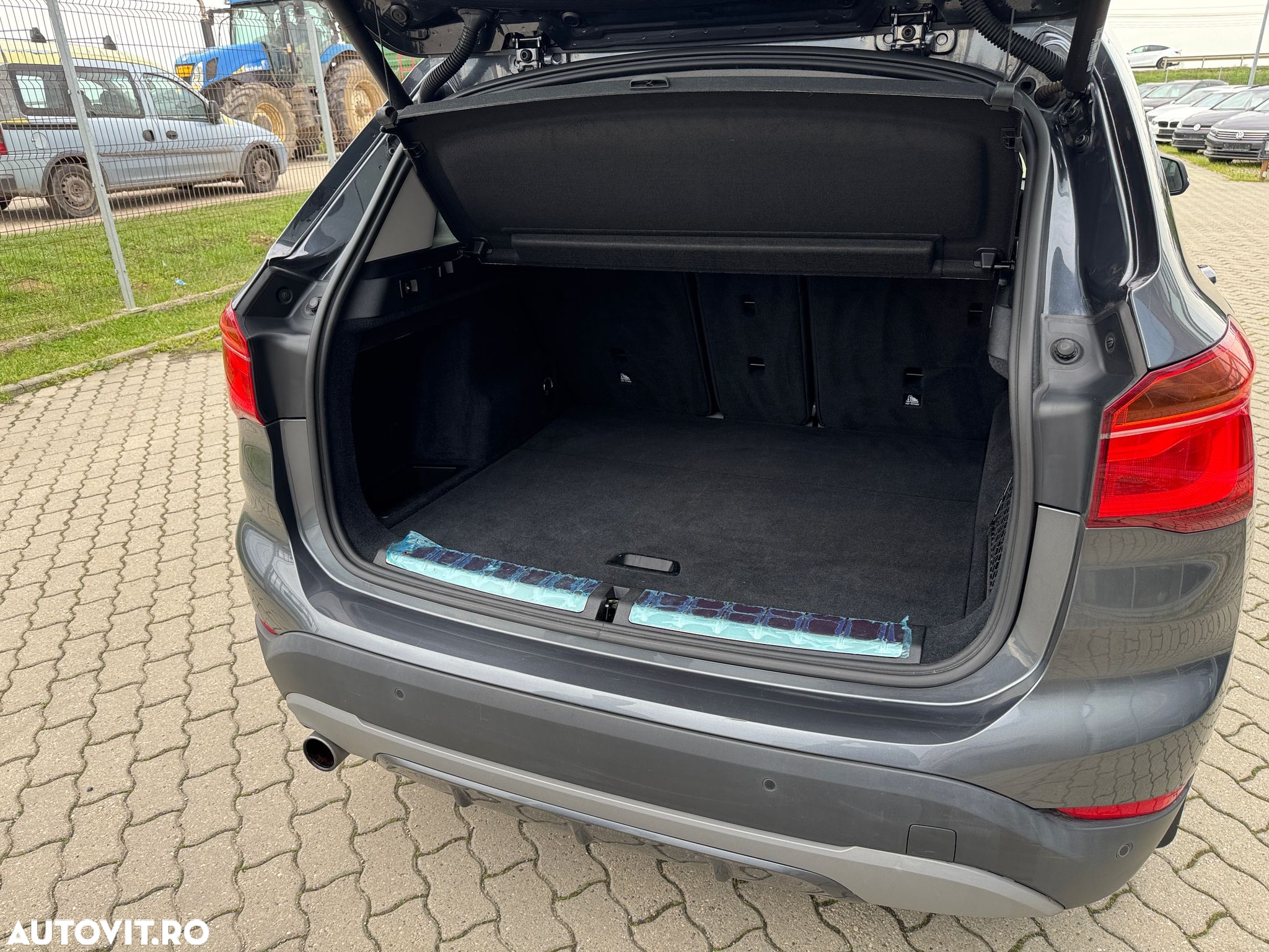 BMW X1 xDrive18d Aut. Sport Line - 33