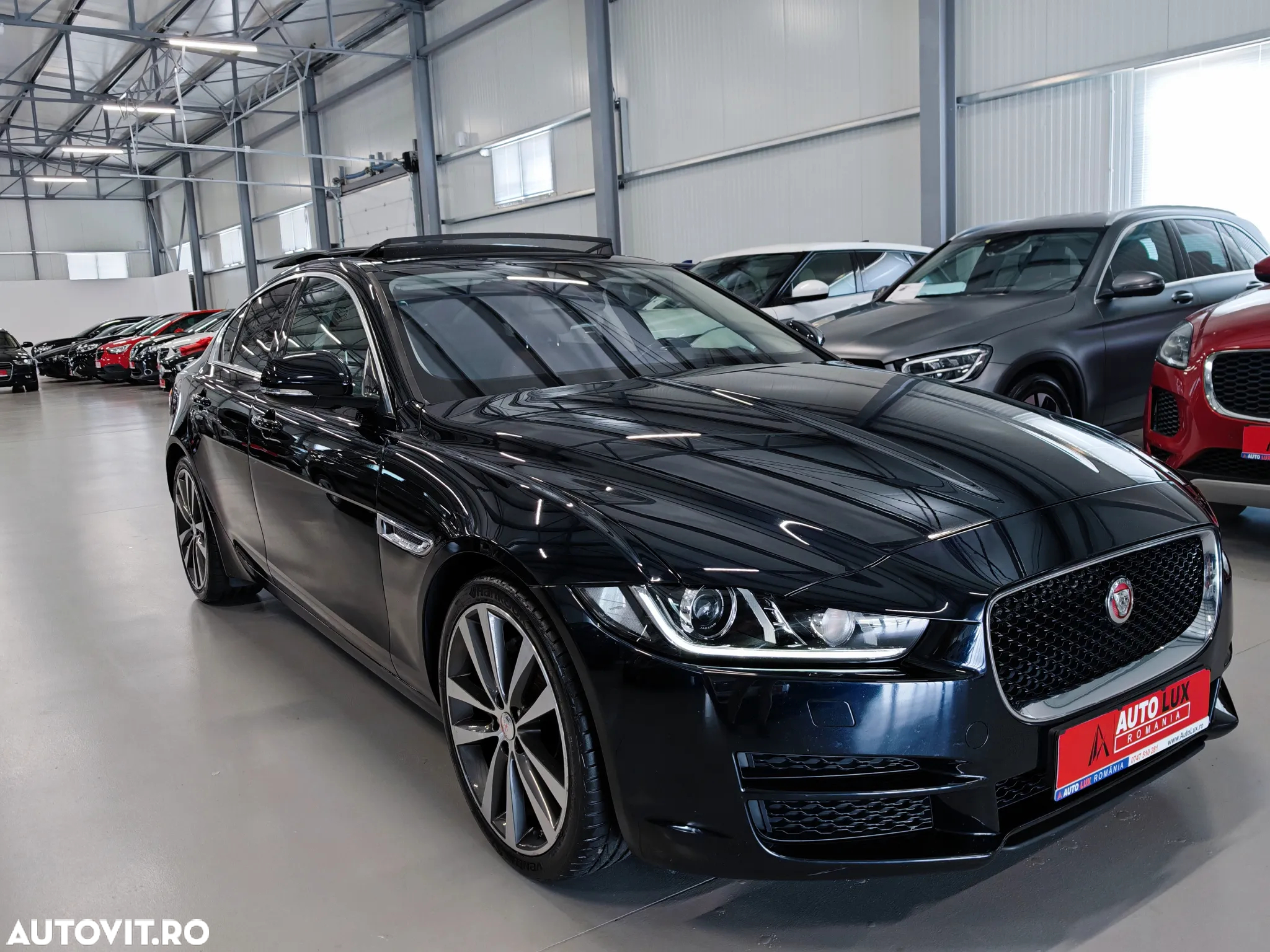 Jaguar XE 20d Aut. Prestige - 2