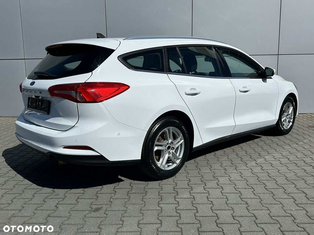 Ford Focus 1.5 EcoBlue Start-Stopp-System COOL&CONNECT - 10