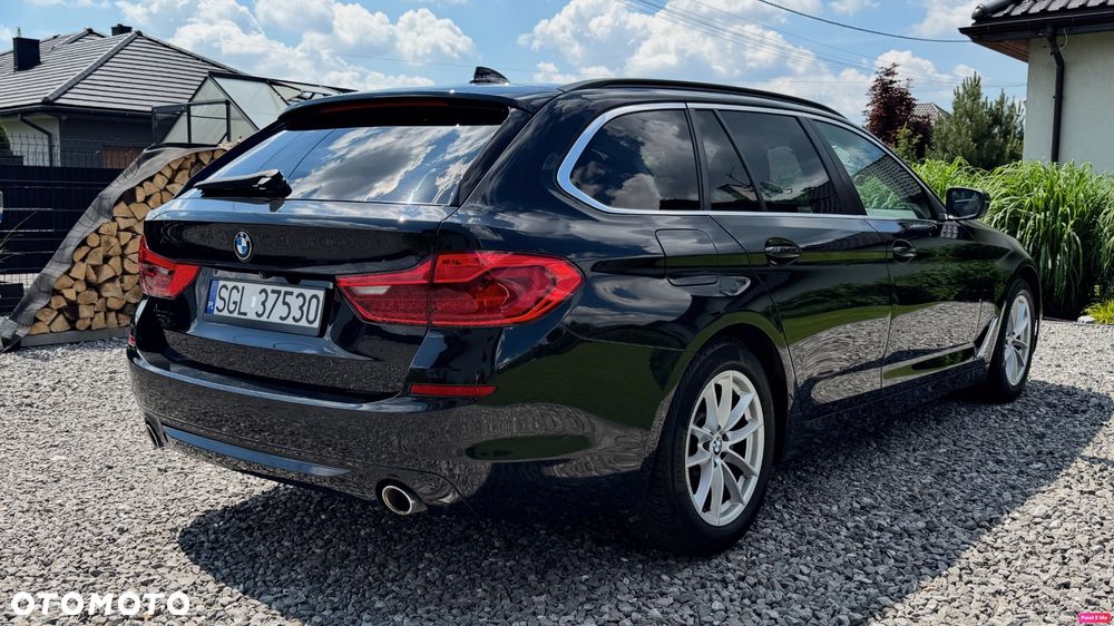 BMW Seria 5 520d Efficient Dynamics Edition Sport Line - 13