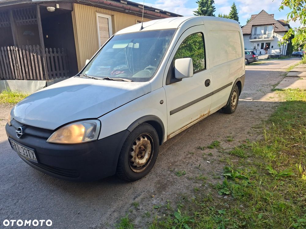 Opel Combo Tour - 1