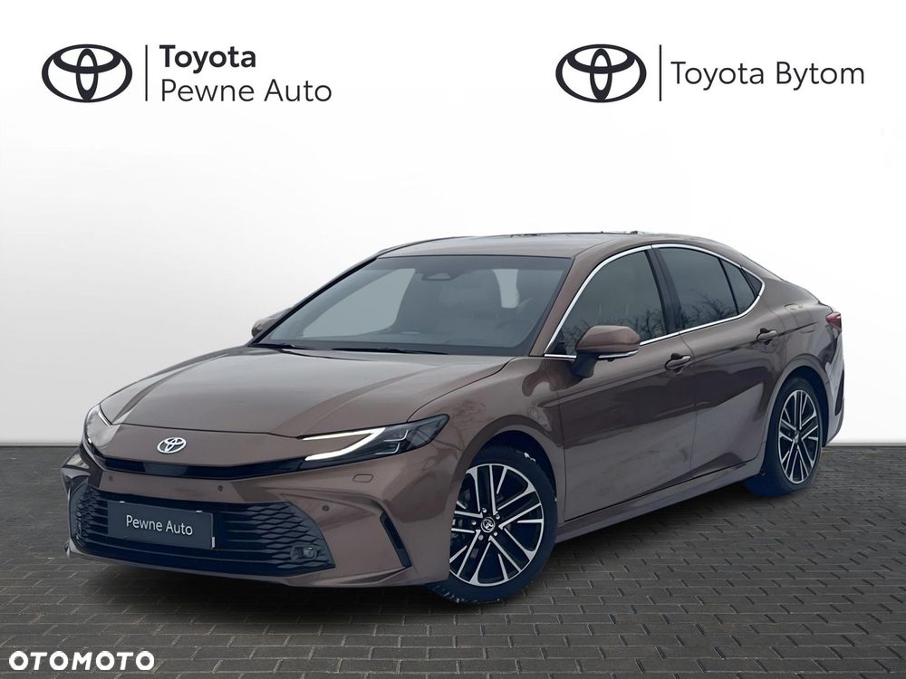 Toyota Camry - 1