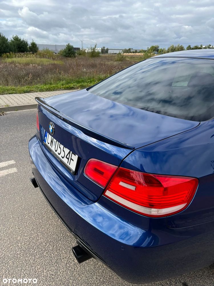BMW Seria 3 320i - 9