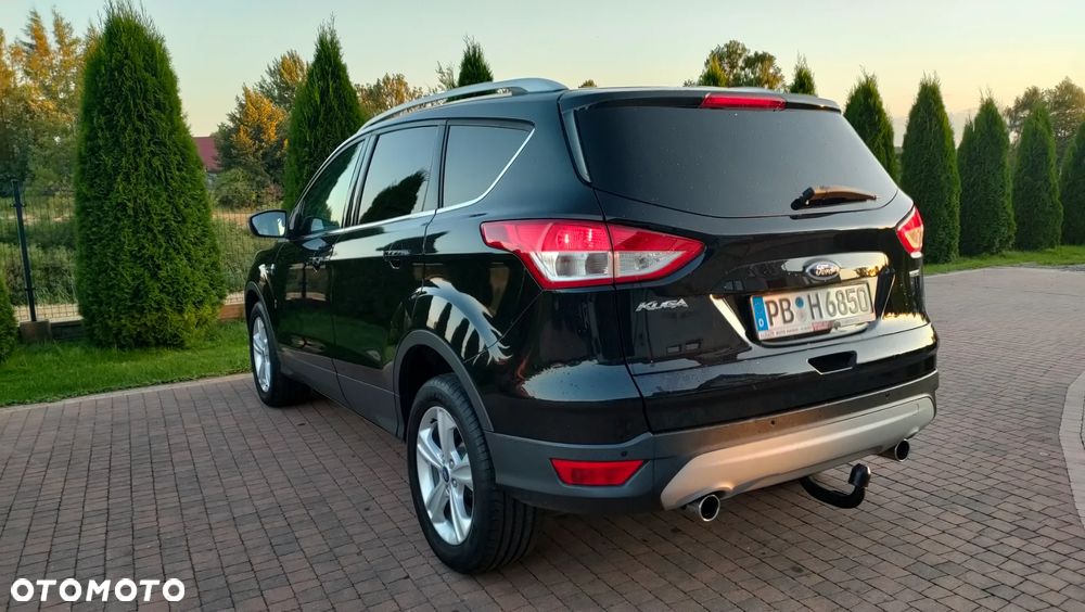 Ford Kuga 1.6 EcoBoost 2x4 Individual - 5