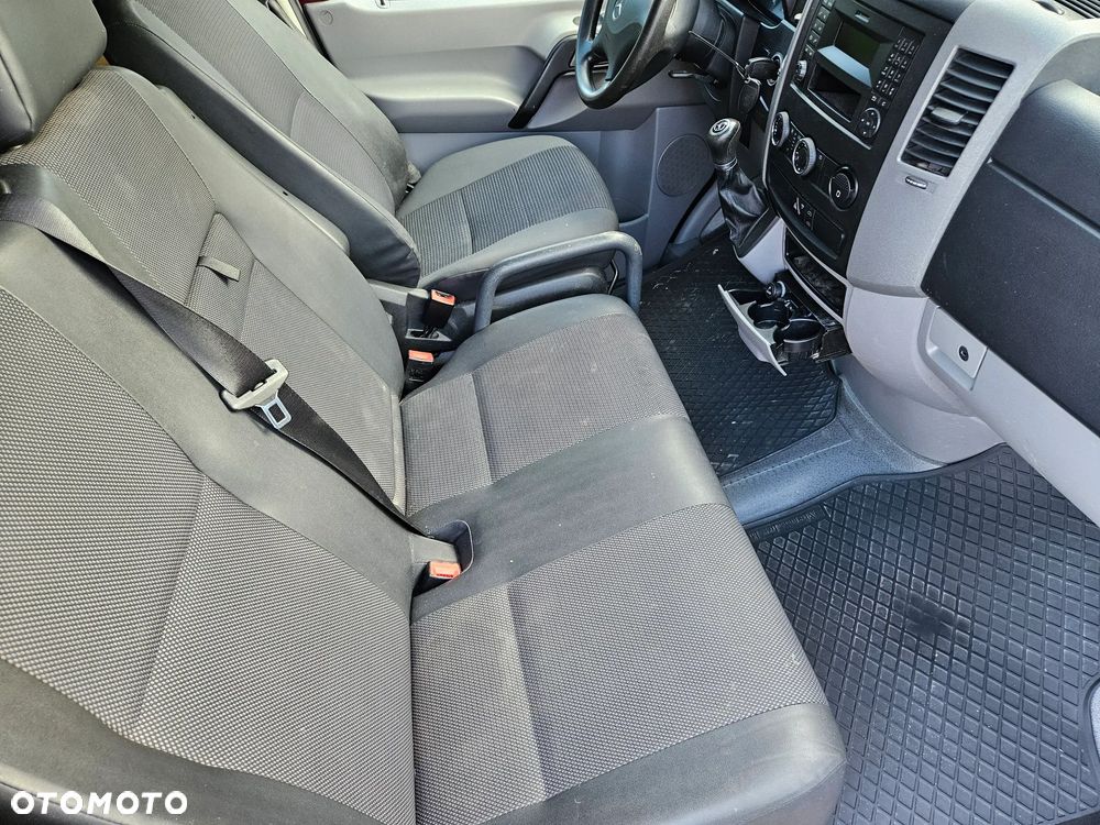 Mercedes-Benz SPRINTER - 5