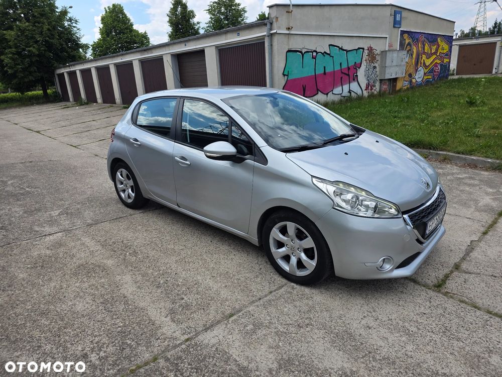 Peugeot 208 1.4 HDi Access - 1