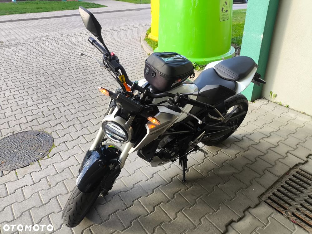 Honda CB - 3