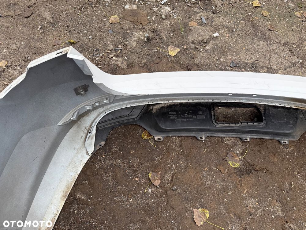 ZDERZAK TYŁ TYLNI SKODA OCTAVIA IV SEDAN 5E6 5E6807421 5E5071610 - 8