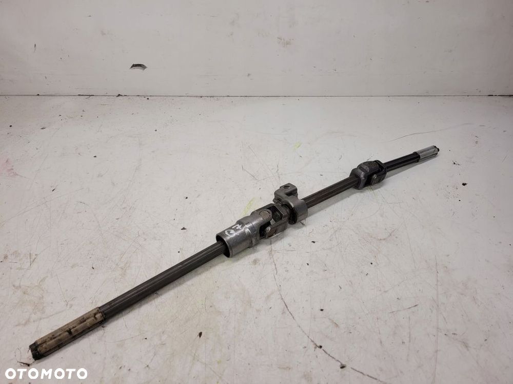 KRZYŻAK DRĄŻEK KOLUMNY KIEROWNICZEJ AUDI Q7 4L - 1