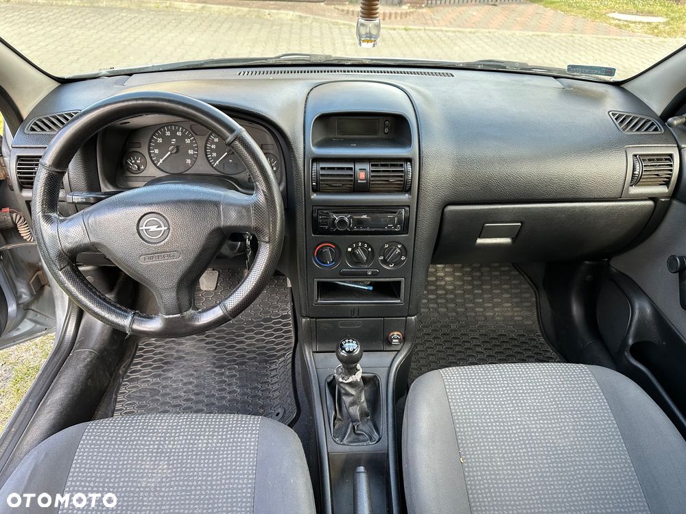 Opel Astra - 6